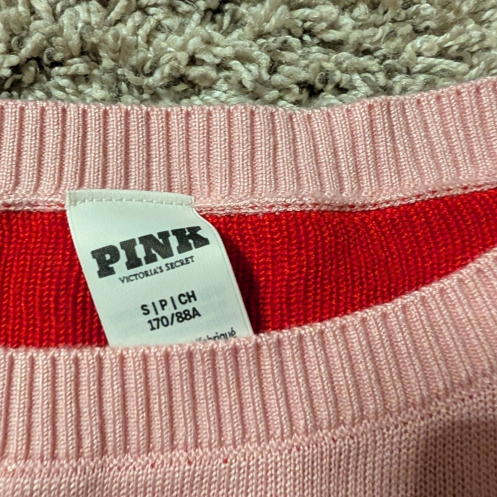 Pink Heart Sweater - Picture 6 of 8